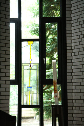 Fenster in der St.-Thomas-Kirche in Geesthacht