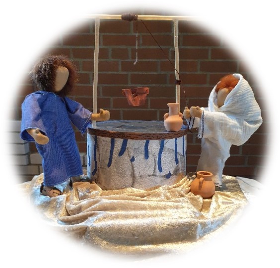 Jesus und die Frau am Brunnen Mit Erzählfiguren gestaltet