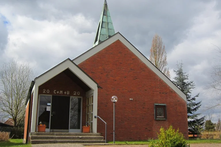 Marienkapelle Schönberg von außen